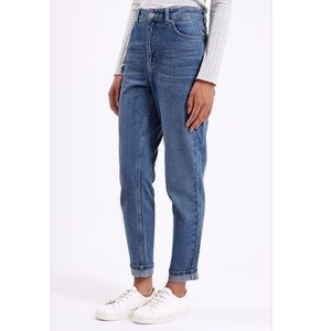 Topshop Moto Mom Jean - Mid Blue, Size: W28, L30